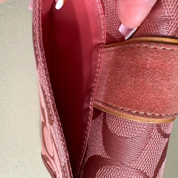 Coach Pink Signature Wallet - Picture 5 of 6